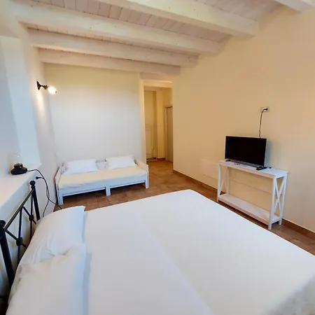 Angelucci Con E Agri Lanciano