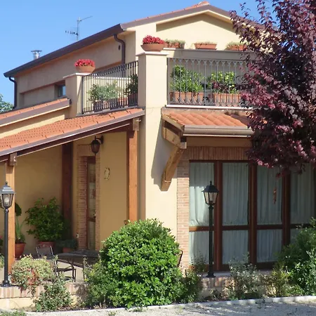 Фермерский дом Angelucci Con E Agri *