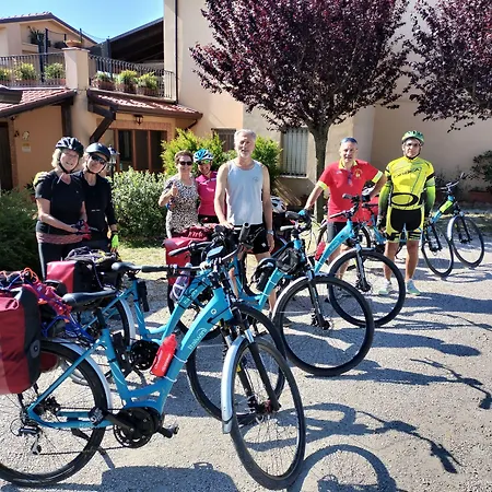 Angelucci Con E Agri Фермерский дом *