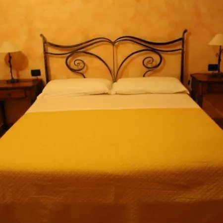 Фермерский дом Angelucci Con E Agri