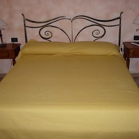 Angelucci Con E Agri * Ланчиано