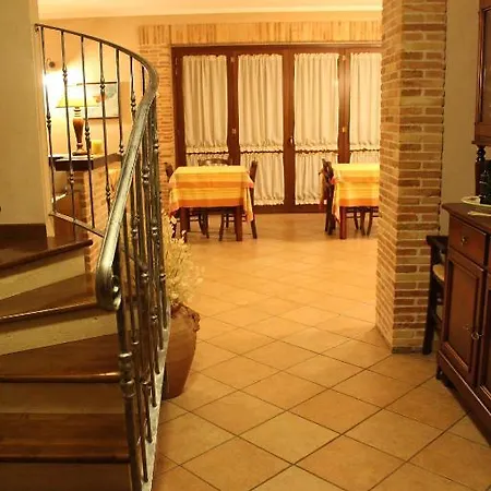 Angelucci Con E Agri