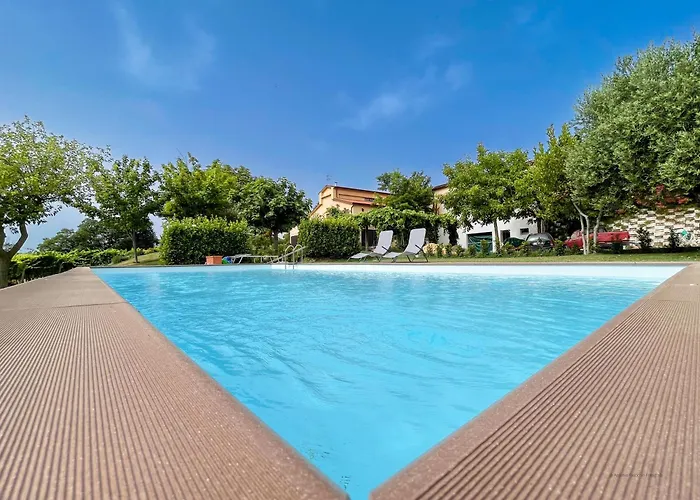 Angelucci Con E Agri Farm stay *